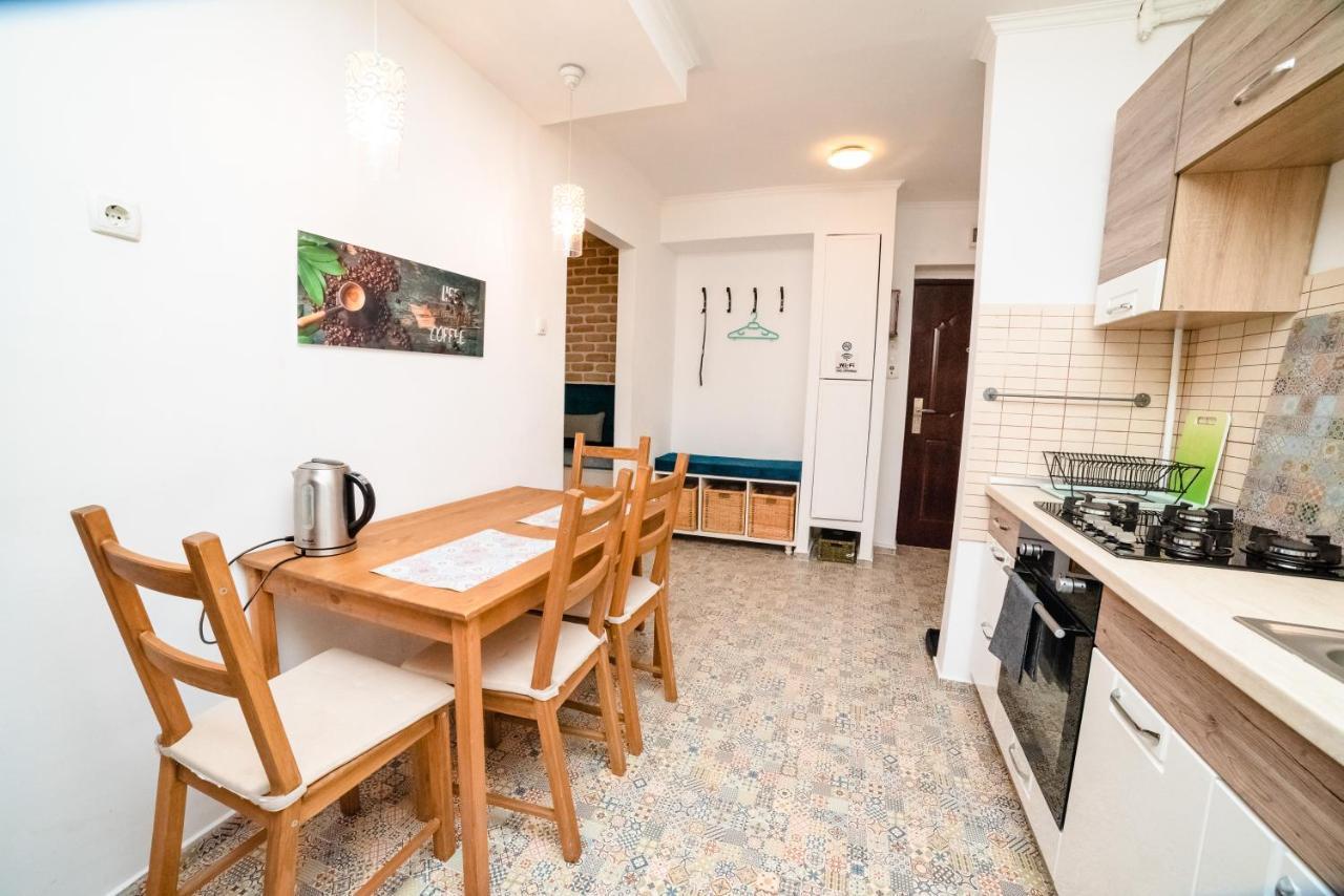 Blue Apartment Тимишоара Экстерьер фото